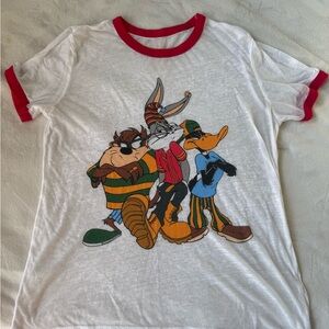 Warner Bros. White and Red Graphic Short Sleeve Tee